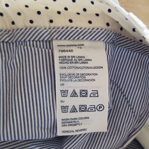 NWOT .Tommy Hilfiger women's Shorts size 12 - Picture 7 of 7